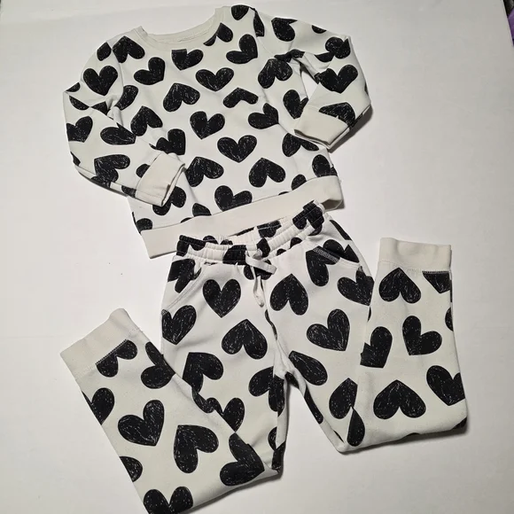 Cat & Jack Matching Sets Bundle - 7 Items - Picture 6 of 14